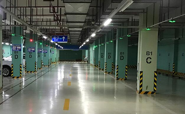 停車場(chǎng)地坪漆每平米需多少錢？厚度多少？